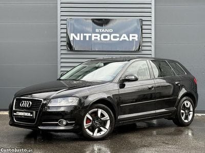 Usado Audi A3 Sportback Sport 105 HP (77 kW) 2010 Preto Citadino