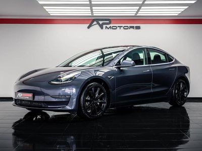 Cinzento Usado 2019 Tesla Model 3 Long Range AWD Sedan | € 29.500 (Caro)