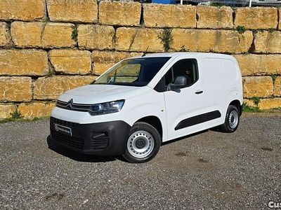 Branco Usado 2018 Citroën Berlingo Monovolume | € 13.950 (Preço elevado)