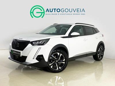 Usado Peugeot 2008 Allure 130 HP (95 kW) 2021 Branco SUV