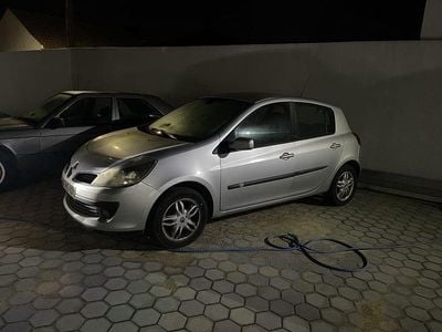 Renault Clio II