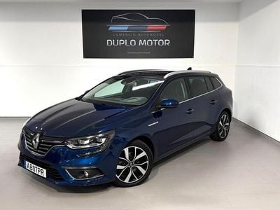 Usado Renault Mégane IV 115 HP (84 kW) 2020 Azul Carrinha