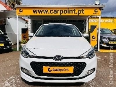 usado Hyundai i20 Blue Access 1.1cc CRDi 75cv Gasolina