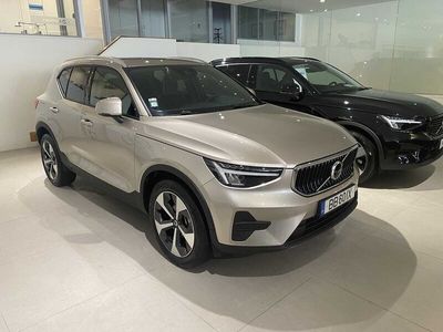 Prateado Usado 2023 Volvo XC40 SUV | € 36.900 (Caro)