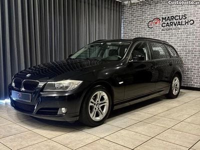 Usado BMW 318 Sport Line 143 HP (105 kW) 2011 Preto Carrinha
