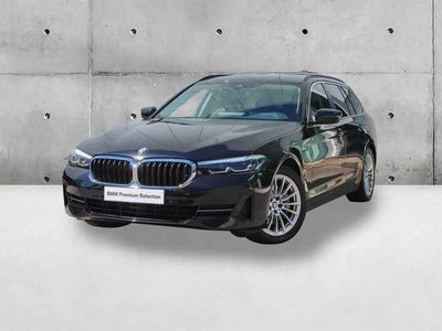 Preto sapphire metalizada Usado 2021 BMW 530e iPerformance Carrinha | € 42.946 (Caro)