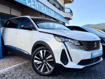 Branco Usado 2024 Peugeot 5008 Allure Monovolume | € 29.950 (Preço justo)