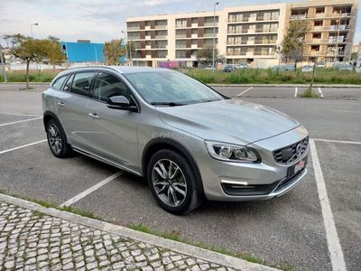 usado Volvo V60 CC 2.0 D4 Plus