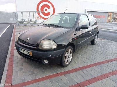 Renault Clio II