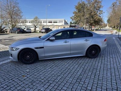 Usado 2018 Jaguar XE R-Sport Sedan | € 23.000 (Preço elevado)