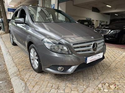 Mercedes B180