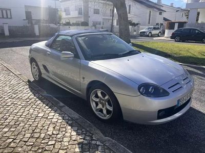 Usado MG TF 116 HP (85 kW) 2004 Cinza Cabrios