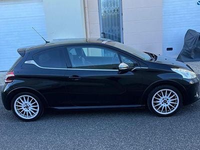 Usado Peugeot 208 GTi 200 HP (147 kW) 2013 Citadino