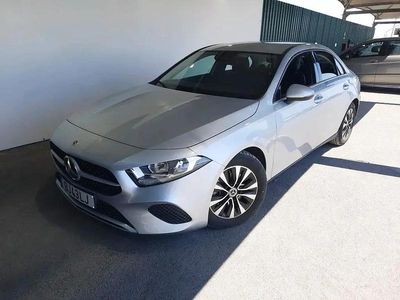 Cinza Usado 2024 Mercedes A200 Sedan | € 40.990 (Caro)