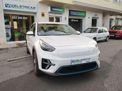 Branco Usado 2021 Kia e-Niro SUV | € 22.650 (Bom preço)