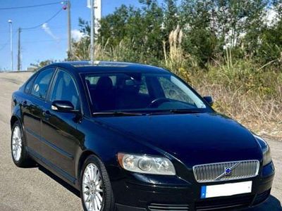 Volvo S40