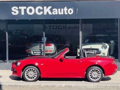 Usado Fiat 124 Spider Lusso 140 HP (102 kW) 2017 Vermelho Cabrios