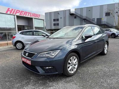Usado Seat Leon ST 115 HP (84 kW) 2019 Cinzento Carrinha