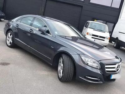 Cinzento Usado 2011 Mercedes CLS350 Coupé | € 28.500