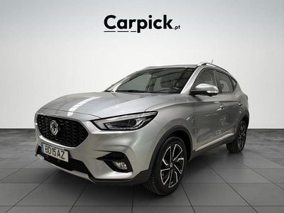 Cinza Usado 2023 MG ZS Luxury SUV | € 18.290 (Preço justo)