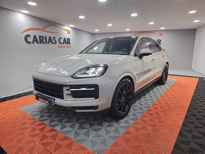 Branco Usado 2025 Porsche Cayenne Black Edition SUV | € 127.990