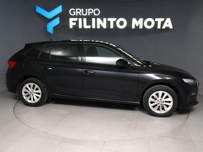 Preto Usado 2024 Skoda Scala Style Citadino | € 19.590 (Preço justo)