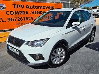 Branco Usado 2020 Seat Arona Style SUV | € 16.950 (Preço justo)