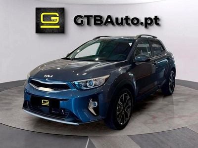 Azul Novo 2025 Kia Stonic SUV | € 25.990 (Caro)