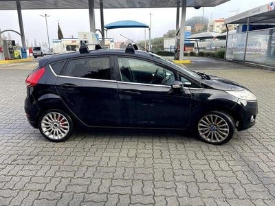 Usado 2011 Ford Fiesta Sedan | € 5.300 (Preço elevado)