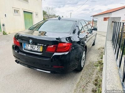 BMW 525