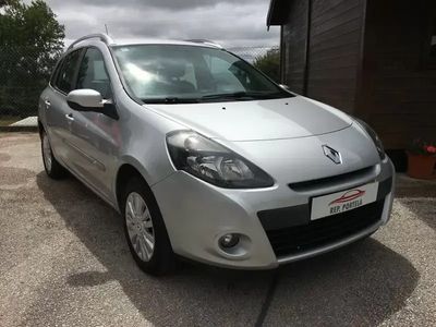 Cinzento Usado 2012 Renault Clio GrandTour Dynamique Carrinha | € 6.990