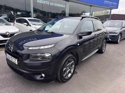 Preto Usado 2015 Citroën C4 Cactus Citadino | € 10.580 (Preço justo)