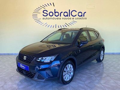Usado Seat Arona Style 110 HP (80 kW) 2022 Cinza SUV
