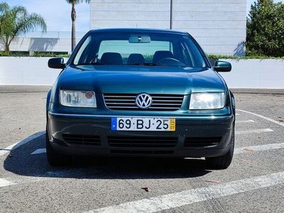 VW Bora