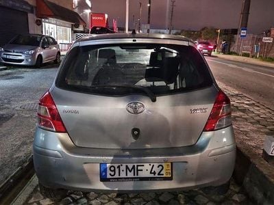 Usado Toyota Yaris 90 HP (66 kW) 2011 Sedan