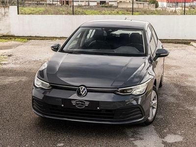 Cinza Usado 2020 VW Golf VII Life | € 20.250 (Preço justo)