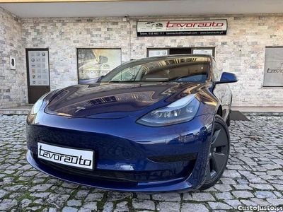 Azul Usado 2021 Tesla Model 3 Standard Range Sedan | € 26.500 (Preço elevado)