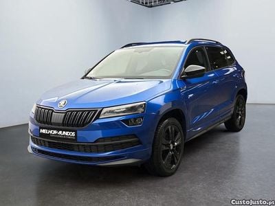 Azul Usado 2021 Skoda Karoq SportLine SUV | € 25.990