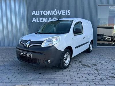 Branco Usado 2021 Renault Kangoo Monovolume | € 15.000 (Bom preço)