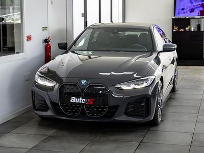 Cinzento Usado 2022 BMW i4 Sedan | € 39.750 (Preço elevado)