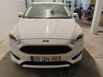 Usado Ford Focus Titanium 125 HP (91 kW) 2015 Sedan