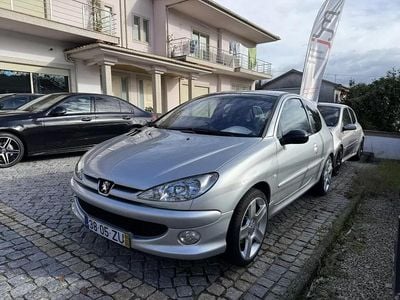 Cinzento Usado 2005 Peugeot 206 RC Citadino | € 11.500