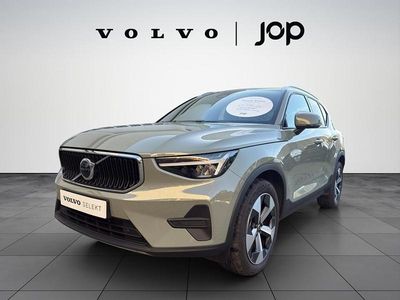 Verde Usado 2025 Volvo XC40 Core SUV | € 42.400