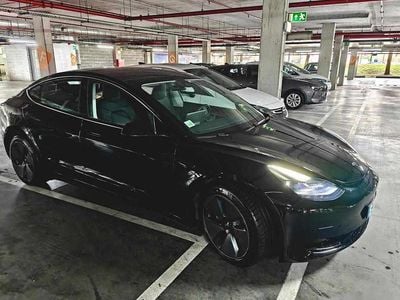 Usado Tesla Model 3 Standard Range 208 kW (283 HP) 2023 Preto Sedan