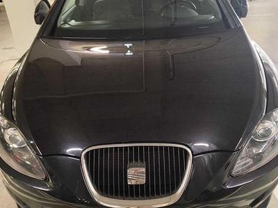 Usado Seat Leon 105 HP (77 kW) 2011 Sedan