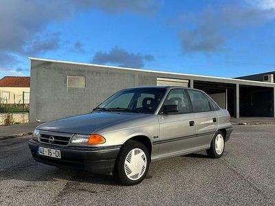Usado Opel Astra 1994 Sedan