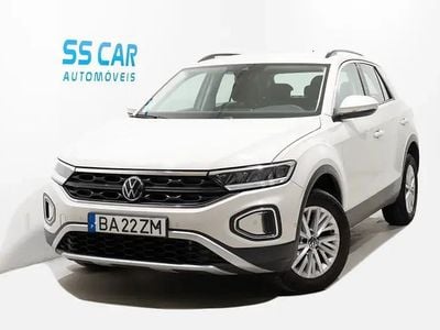 Usado VW T-Roc Life 110 HP (80 kW) 2023 Branco SUV