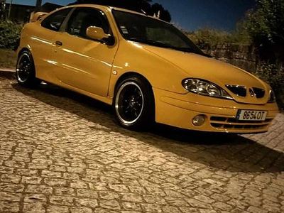 Outra Usado 2000 Renault Mégane Coupé Coupé | € 4.000