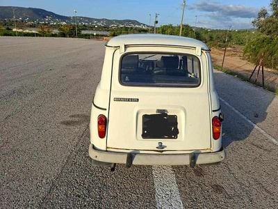 Branco Usado 1983 Renault R4 | € 3.500