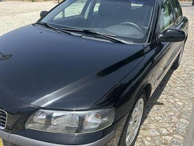 Usado Volvo S60 250 HP (183 kW) 2000 Sedan